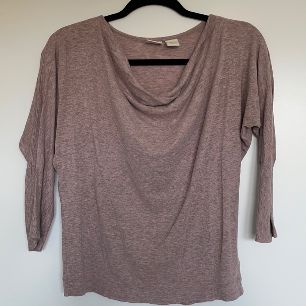 ✨3/$10✨ St. Tropez cowl neck top
